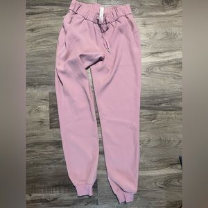 Lululemon Pant Size 2